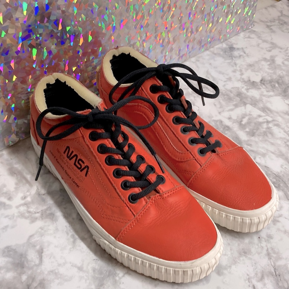 Vans old skool NASA space Voyager orange and white sneakers size 7.5